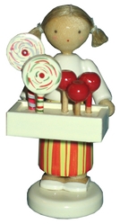 Flade Mädchen mit Bauchladen  (Flade 5244) Erzgebirgische Volkskunst: Mädchen mit Bauchladen