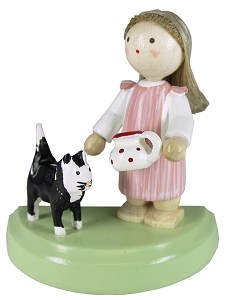 Flade Kleines Mädchen mit schwarzer Katze (Flade, 5150) Erzgebirgische Volkskunst: Kleines Mädchen mit schwarzer Katze