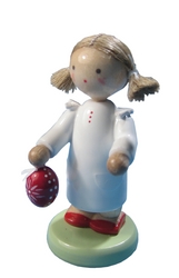 Flade Kleines Mädchen mit  sorbischem Osterei (Flade 5251) Erzgebirgische Volkskunst: Kleines Mädchen mit sorbischem Osterei