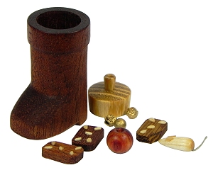 Uwe Uhlig Nikolausstiefel  (Uwe Uhlig, 3.600.0.6) Uwe Uhlig: gedrechselter Miniatur-Nikolausstiefel