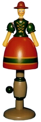 Wolfgang Werner Tanzpuppe (15 cm) Frühling (Wolfgang Werner 774) Erzgebirgsche Volkskunst: Tanzpuppe (Frühling) - An der Säule, auf der die Puppe drehbar angebracht ist, kann durch Herausziehen eines Fadens die Puppe in Rotation versetzt werden. Durch rhythmisches Ziehen und Lockerlassen des Fadens kann die Puppe - vergleichbar mit der Handhabung eines Jojos - in ständiger Bewegung gehalten werden. Die Arme der Puppe werden dabei durch die Fliehkraft vom Körper fortbewegt.